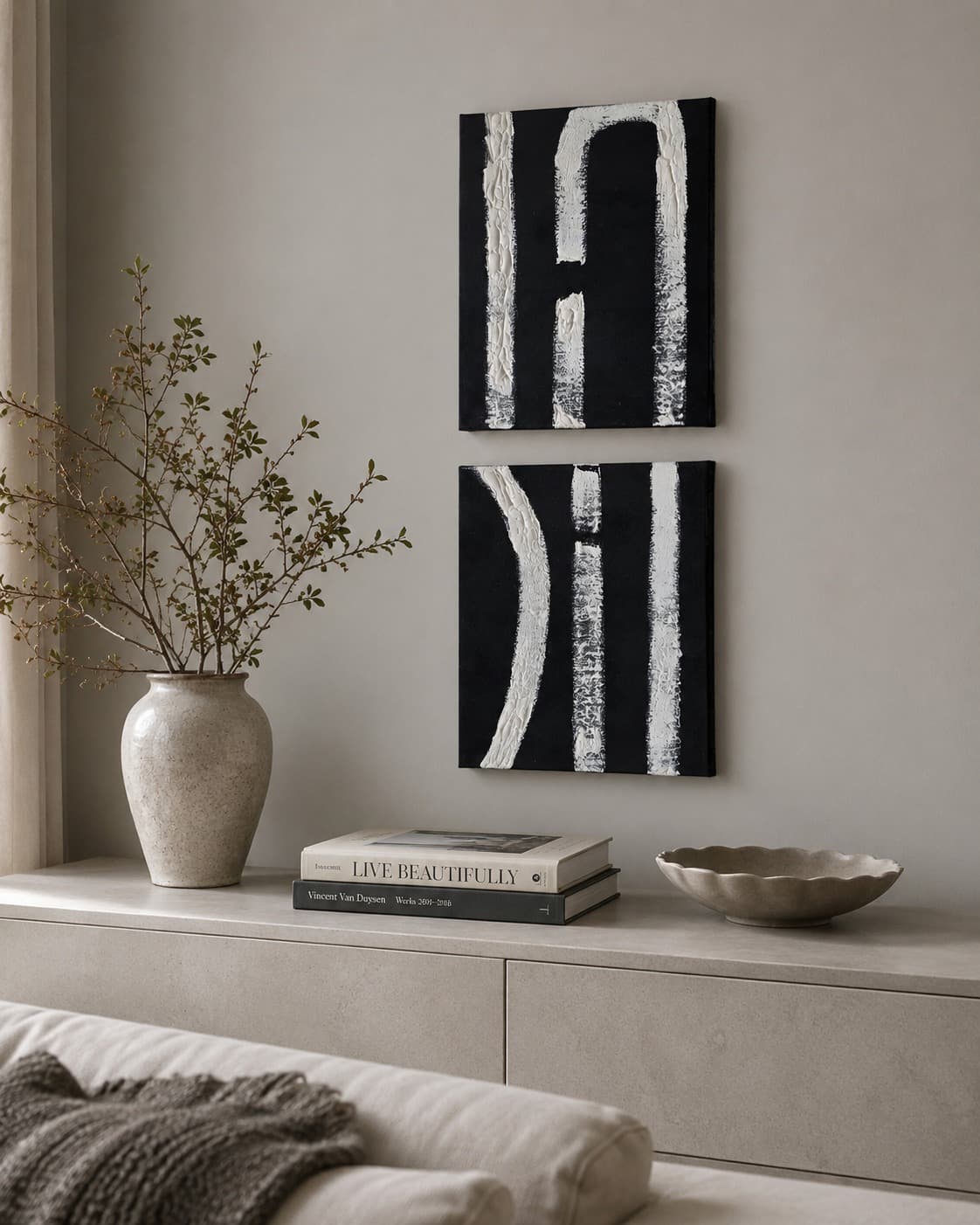 Do Beyt: a pair of black panels with thick white strokes, hung one above the other